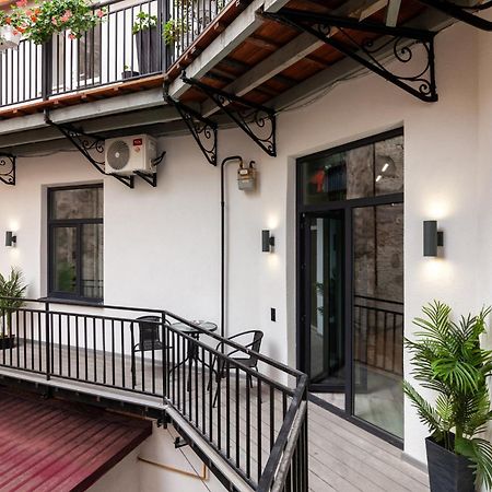 Royal Vip Jacuzzi Apart Lwów Zewnętrze zdjęcie
