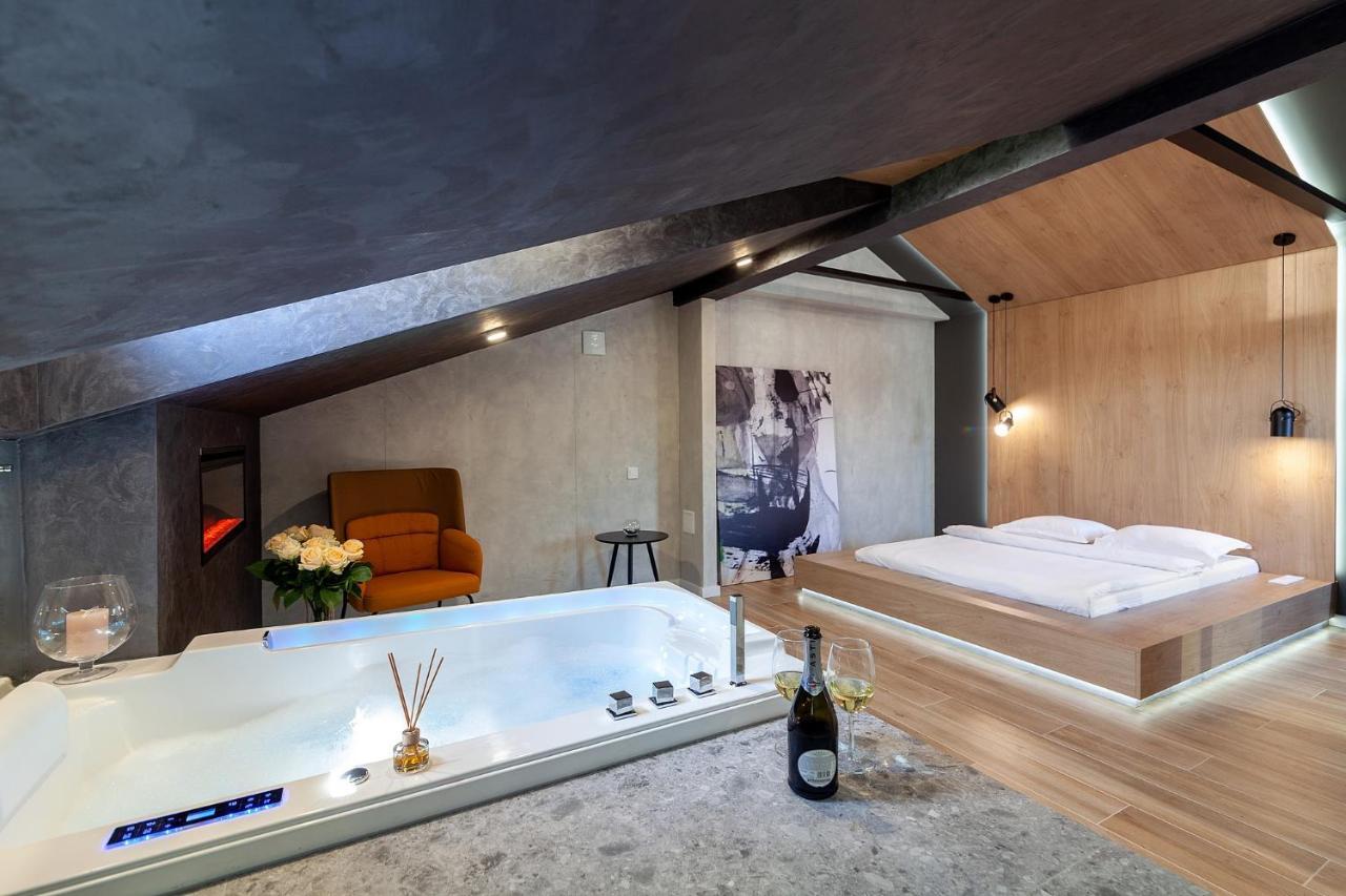 Royal Vip Jacuzzi Apart Lwów Zewnętrze zdjęcie