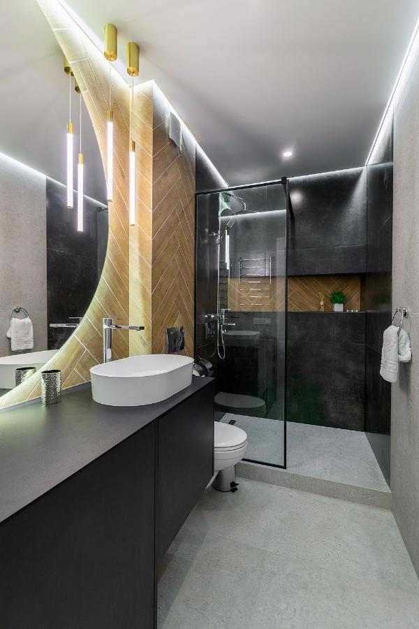 Royal Vip Jacuzzi Apart Lwów Zewnętrze zdjęcie