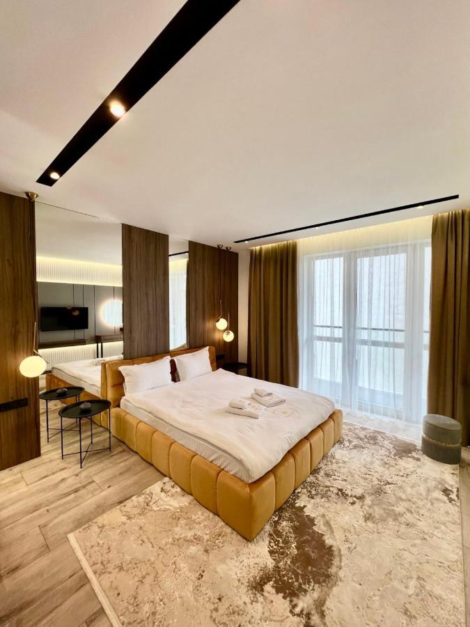 Royal Vip Jacuzzi Apart Lwów Zewnętrze zdjęcie